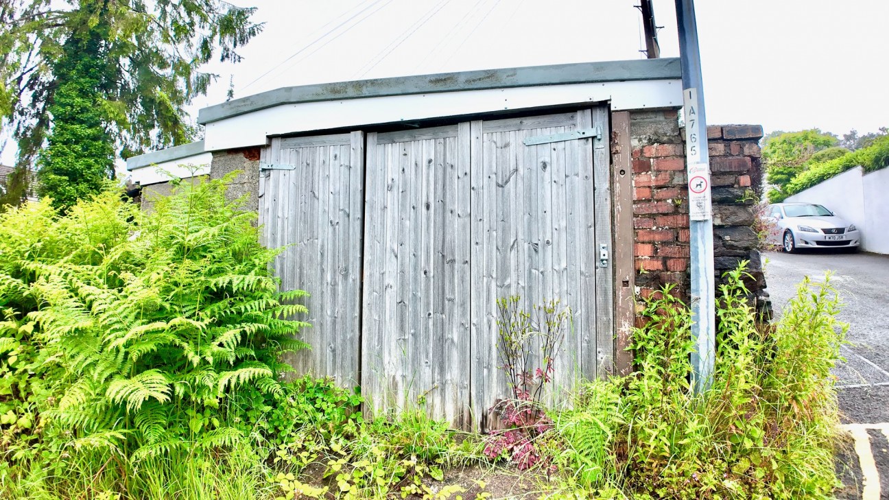 Gordon Road, Blackwood, NP12