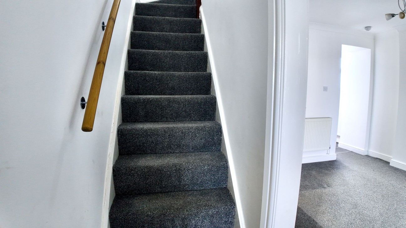 Gordon Road, Blackwood, NP12