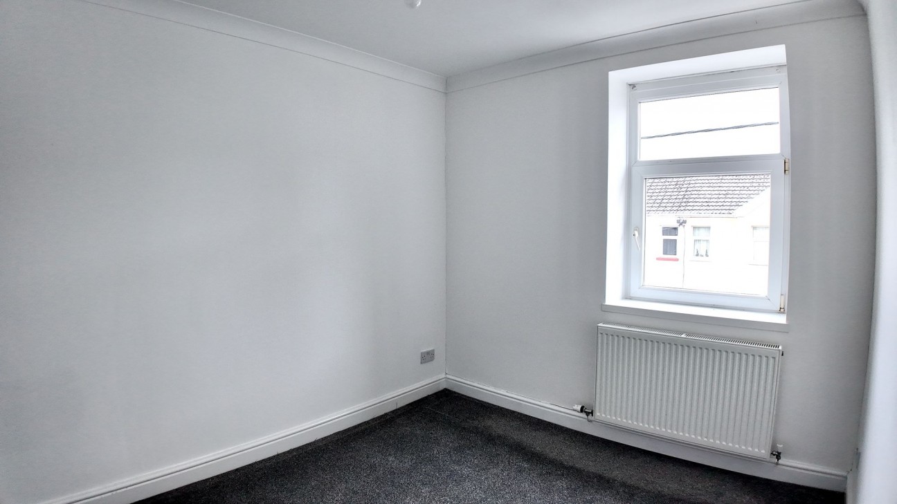 Gordon Road, Blackwood, NP12