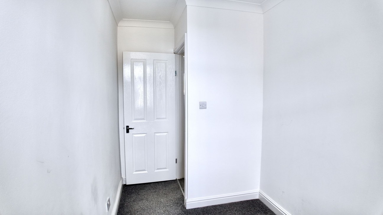 Gordon Road, Blackwood, NP12