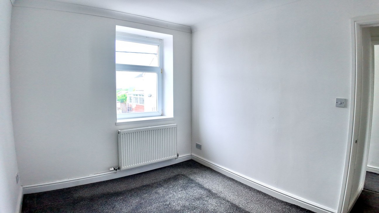 Gordon Road, Blackwood, NP12