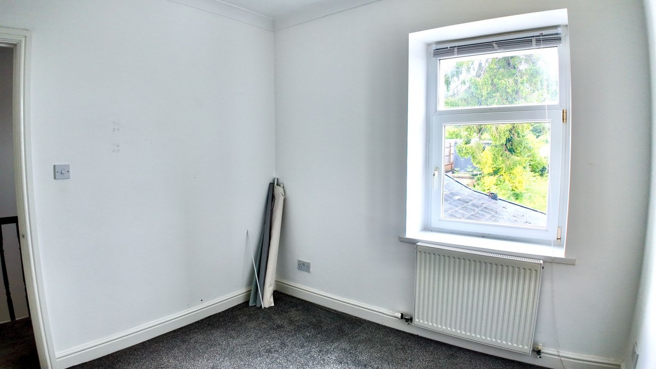 Gordon Road, Blackwood, NP12