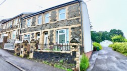 Gordon Road, Blackwood, NP12