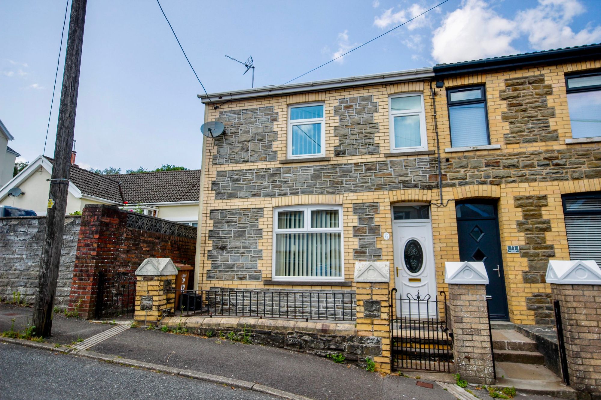 Gordon Road, Blackwood, NP12