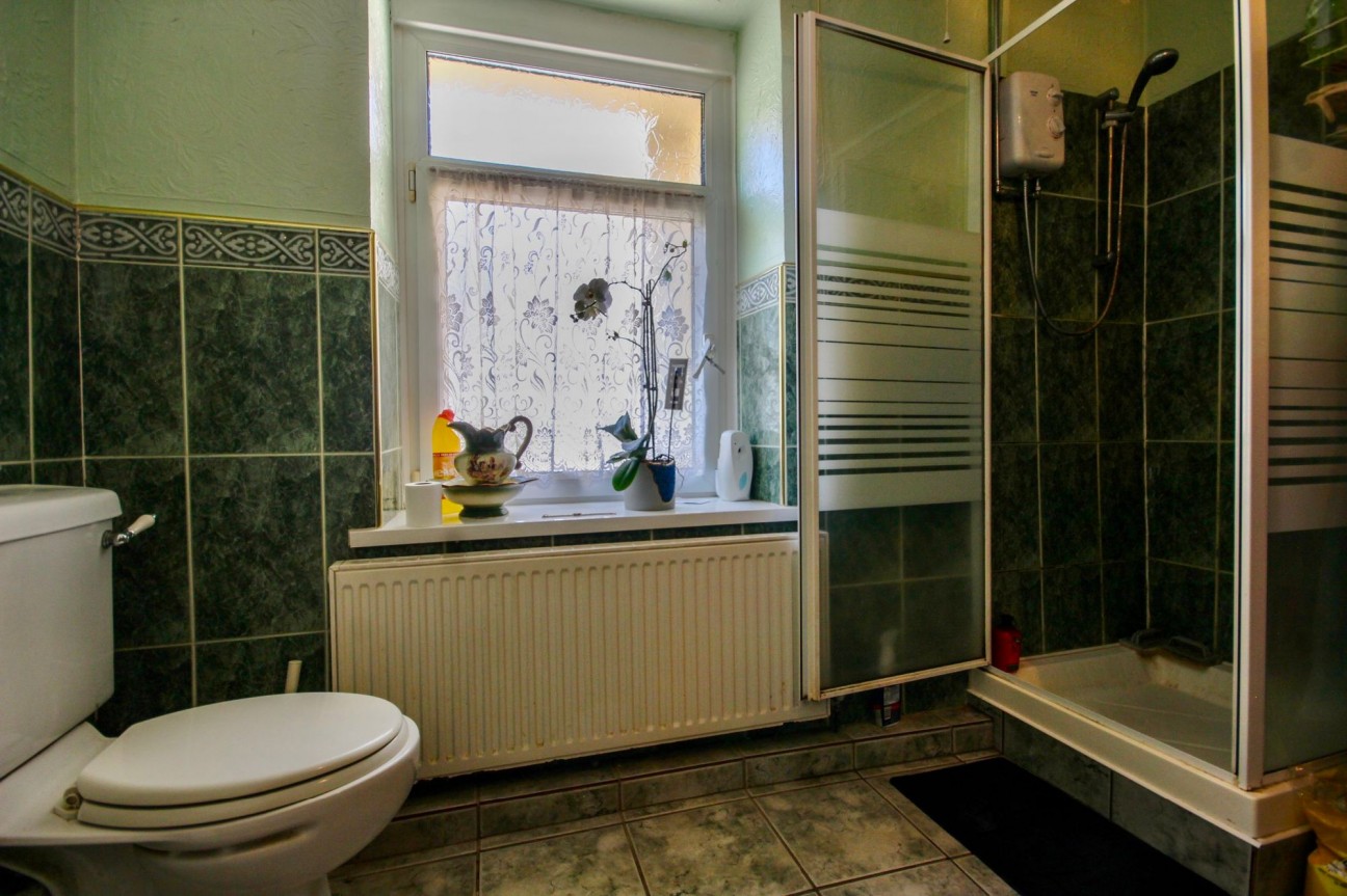 Gordon Road, Blackwood, NP12
