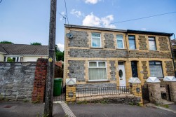 Gordon Road, Blackwood, NP12
