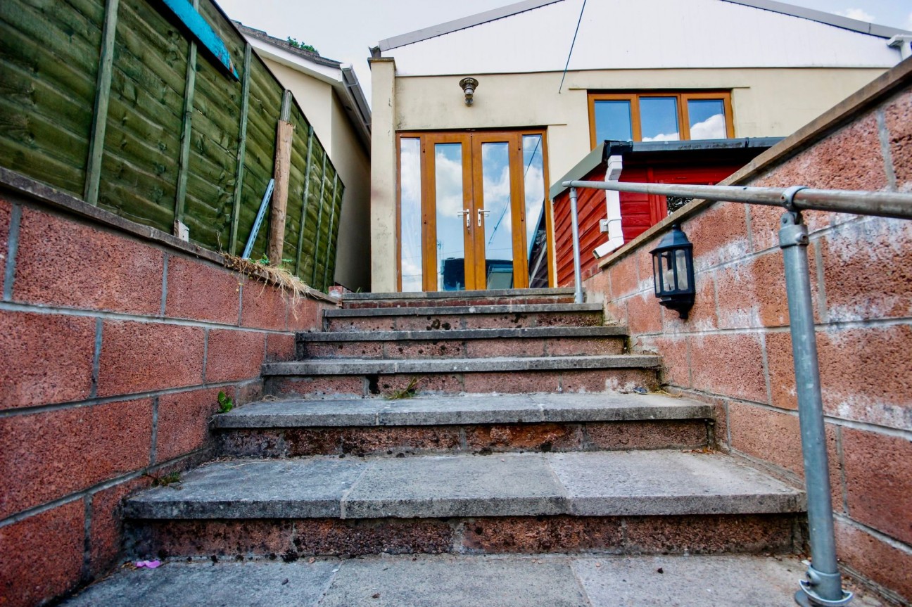 Gordon Road, Blackwood, NP12