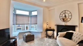 Queens Road, Elliots Town, NP24