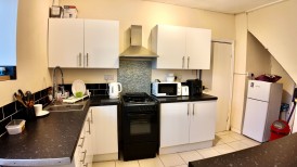 Bryn Road, Glyncorrwg, SA13