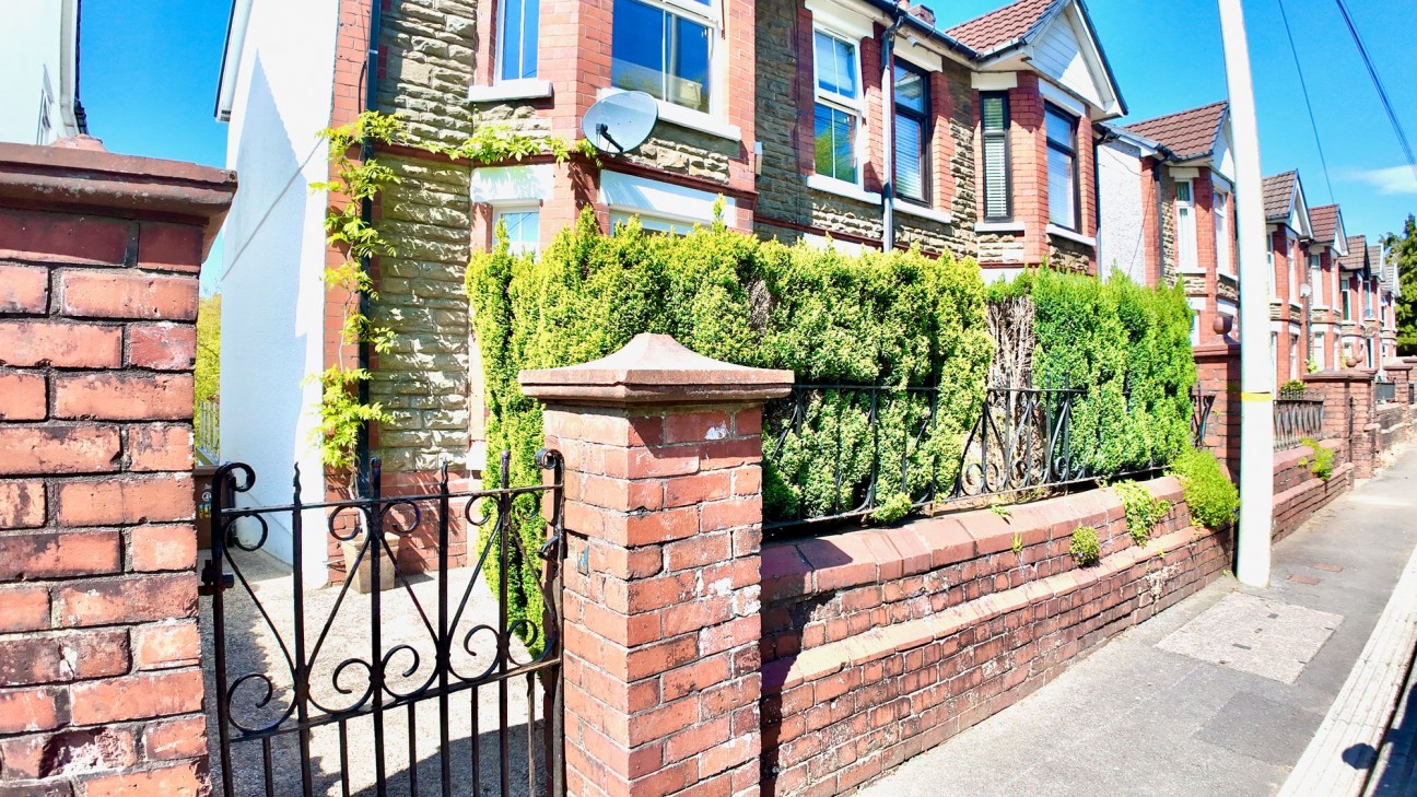 Victoria Road, Fleur De Lis, NP12