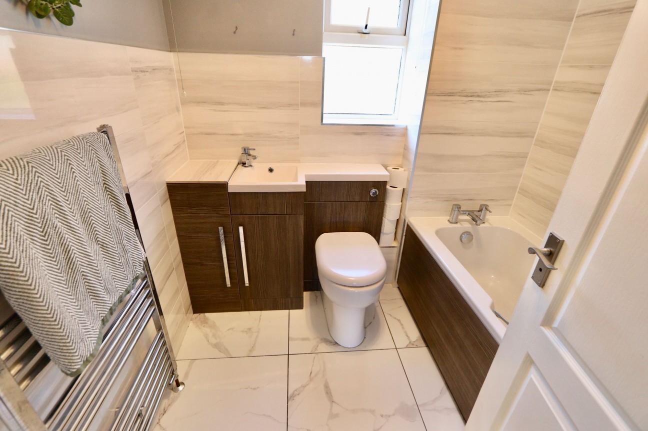 St. Andrews Drive, Pontllanfraith, NP12
