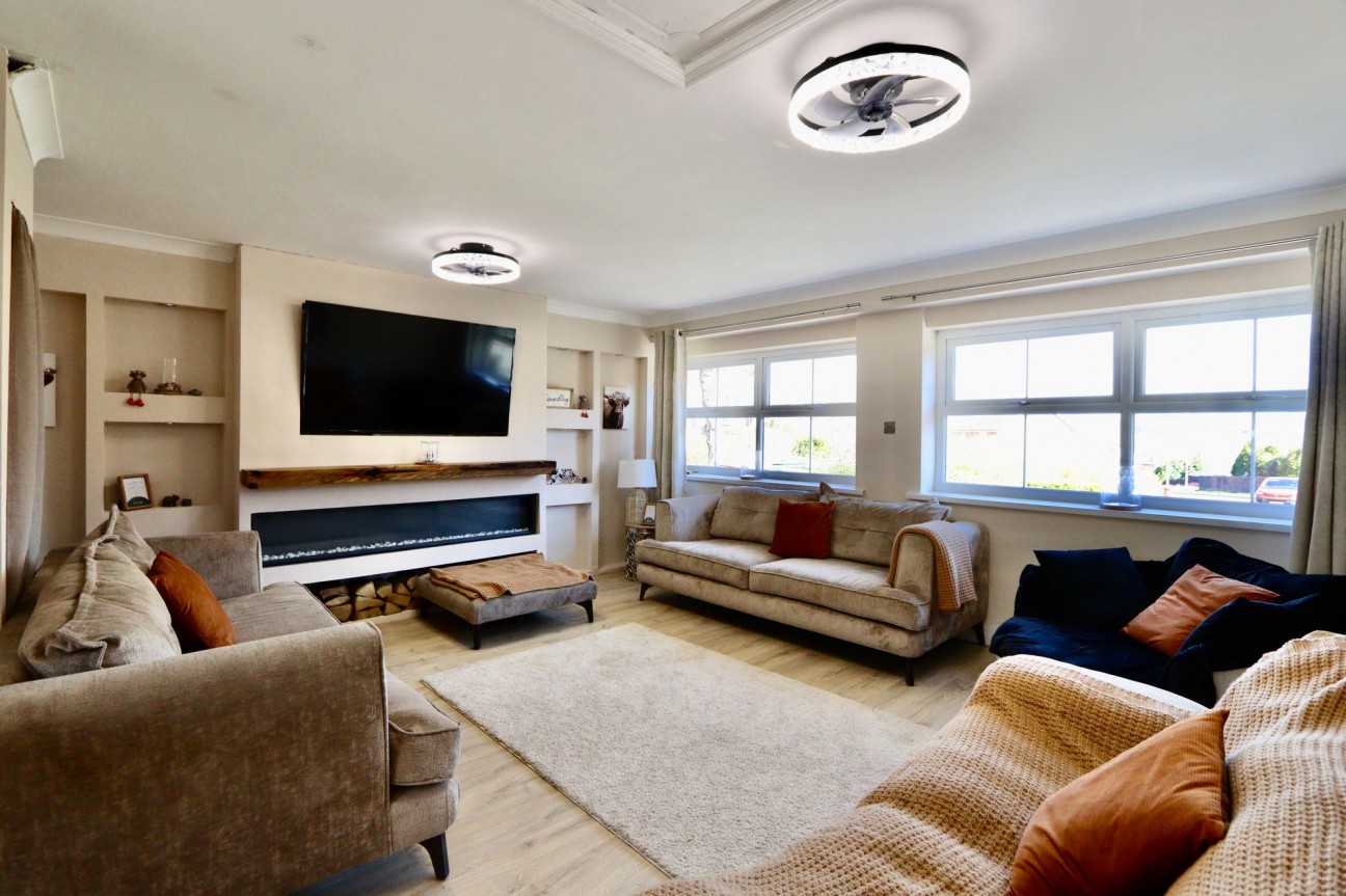 St. Andrews Drive, Pontllanfraith, NP12