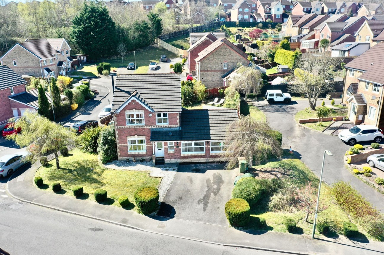 St. Andrews Drive, Pontllanfraith, NP12