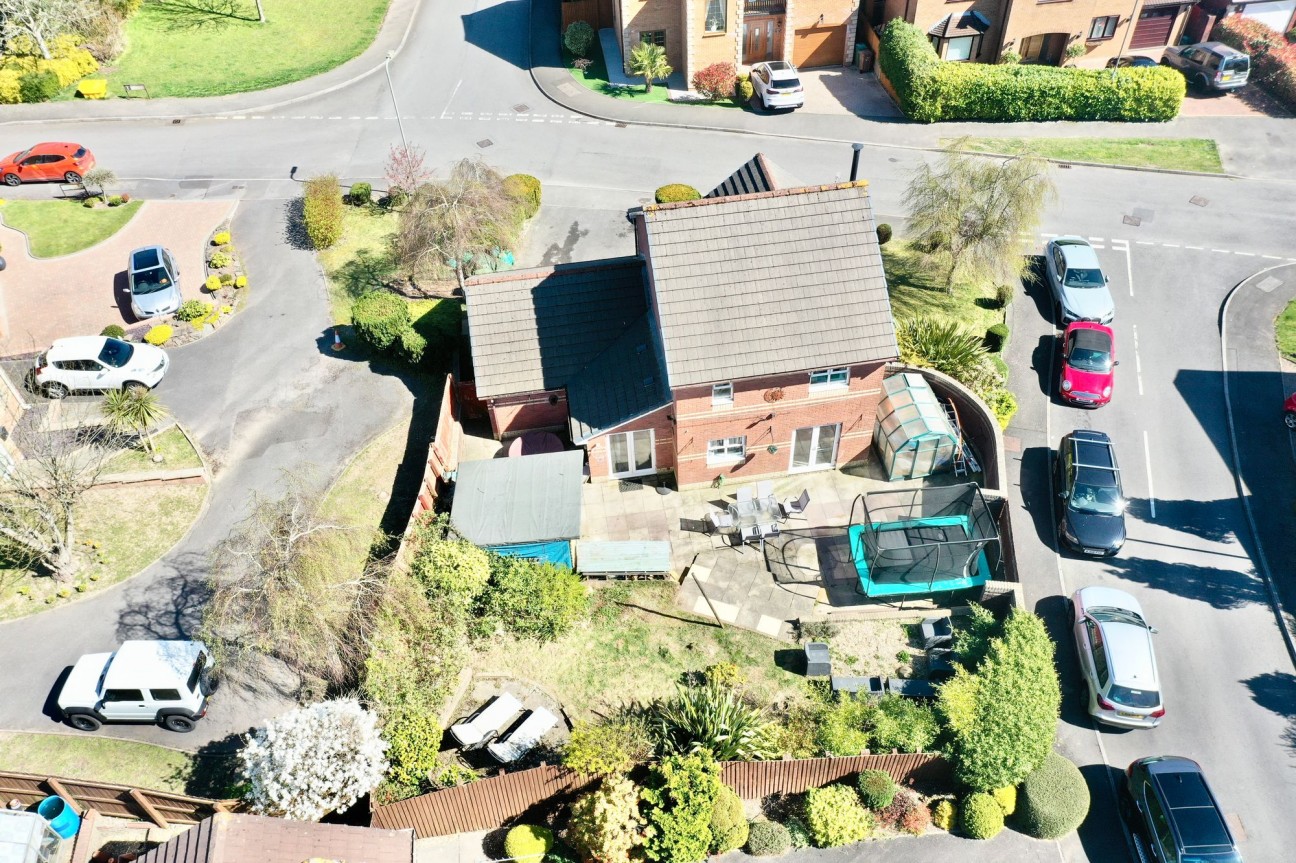 St. Andrews Drive, Pontllanfraith, NP12