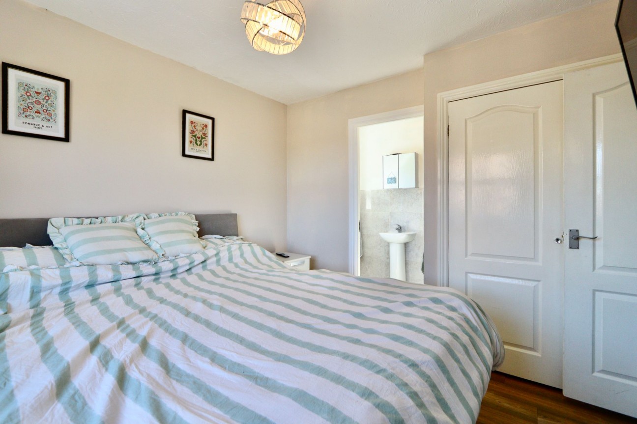 St. Andrews Drive, Pontllanfraith, NP12