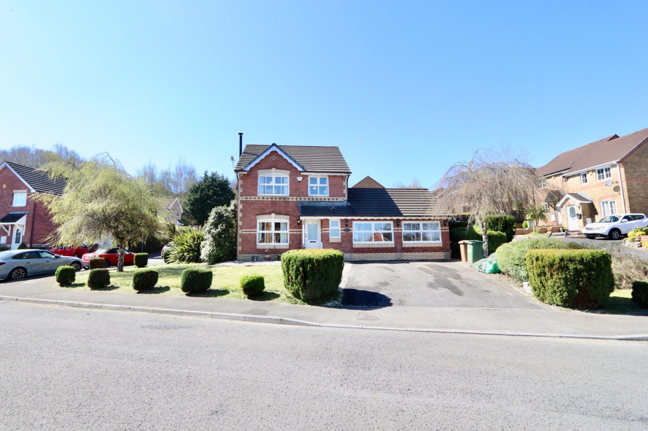 St. Andrews Drive, Pontllanfraith, NP12