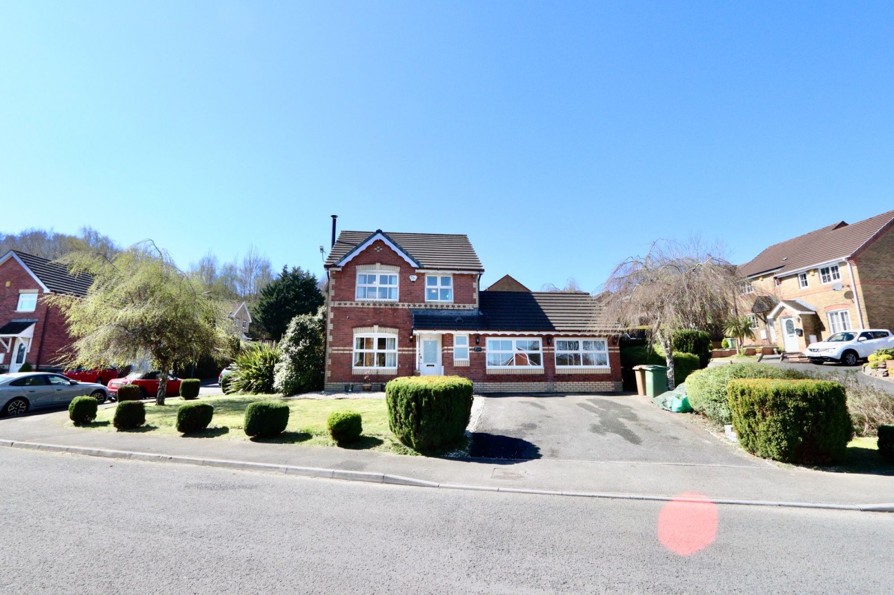St. Andrews Drive, Pontllanfraith, NP12