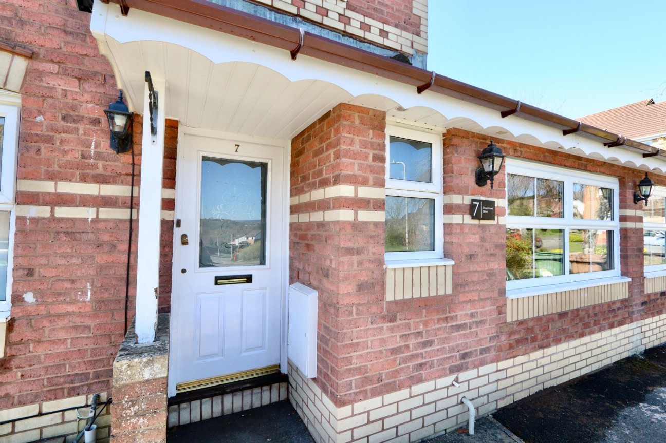St. Andrews Drive, Pontllanfraith, NP12