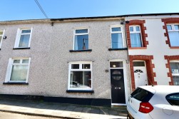 Elm Street, Aberbargoed, CF81