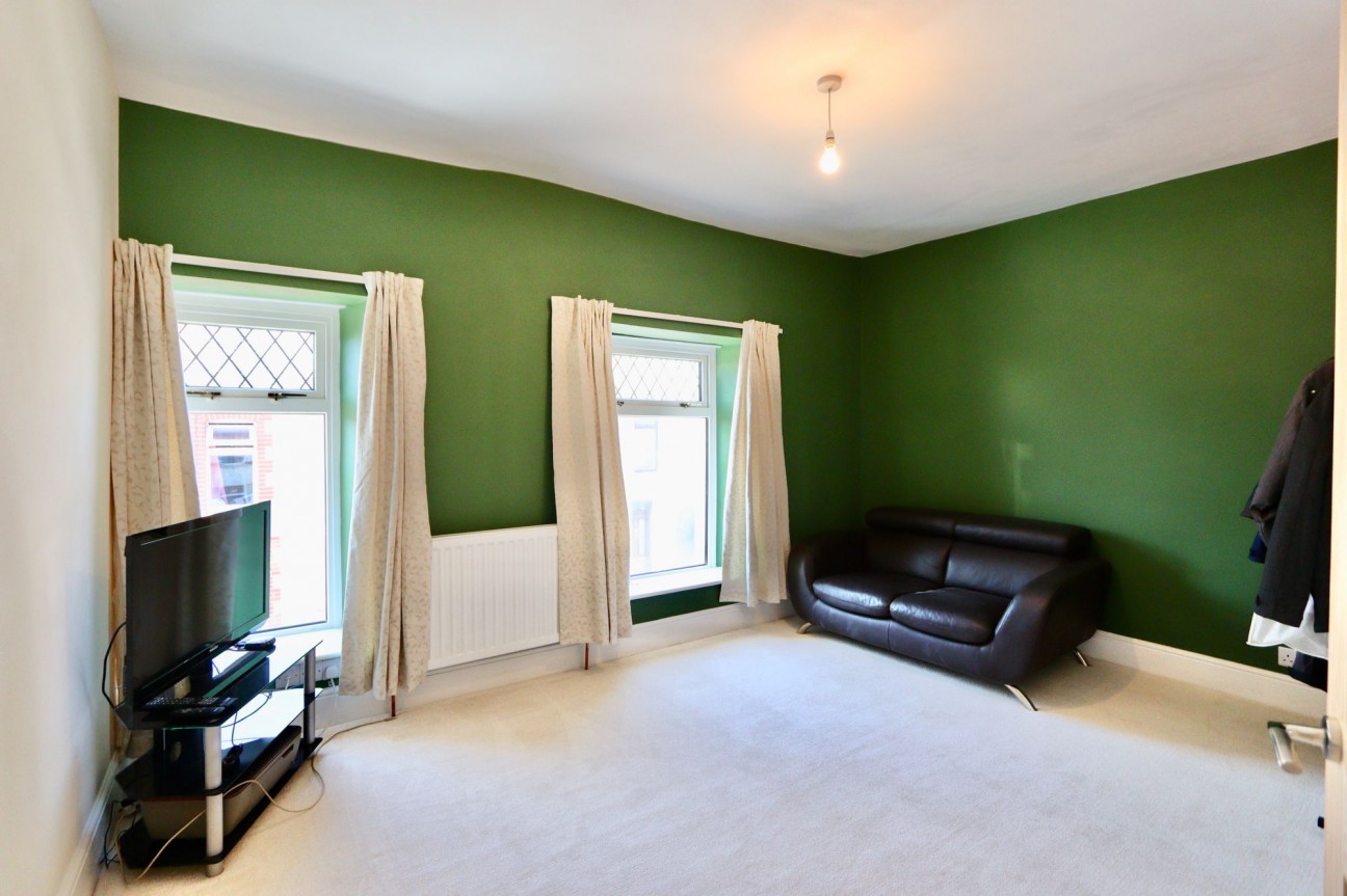 Elm Street, Aberbargoed, CF81