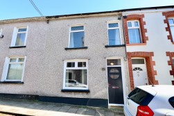 Elm Street, Aberbargoed, CF81