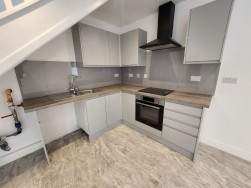 North Road, Cardiff, CF14