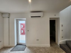 North Road, Cardiff, CF14