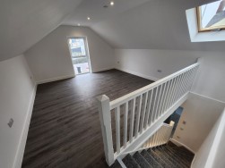 North Road, Cardiff, CF14