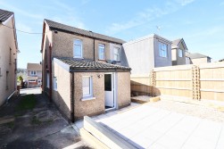Mill Road, Pontllanfraith, NP12