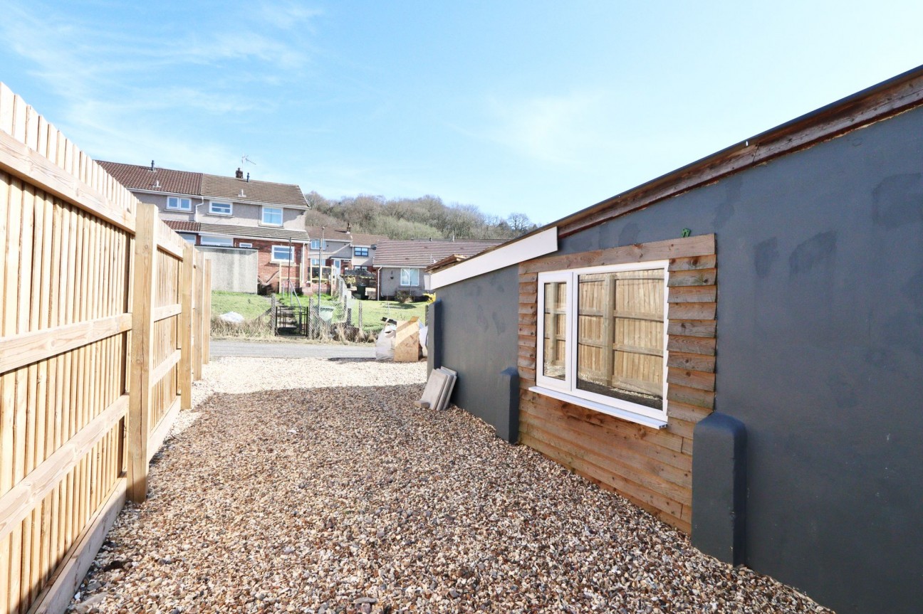 Mill Road, Pontllanfraith, NP12