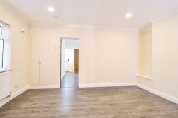 Mill Road, Pontllanfraith, NP12