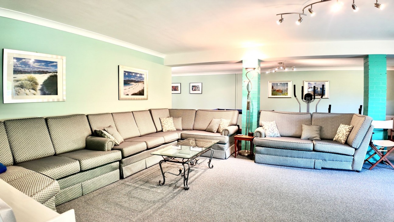 Cilgerran Way, Grove Park, NP12