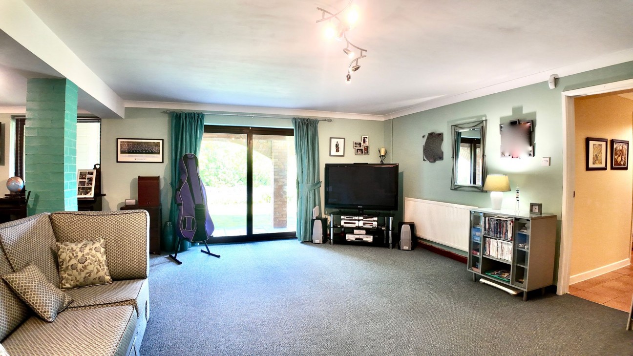 Cilgerran Way, Grove Park, NP12