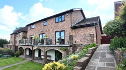 Cilgerran Way, Grove Park, NP12