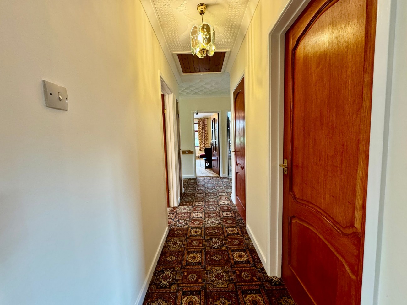 Pentwyn Road, Crumlin, NP11
