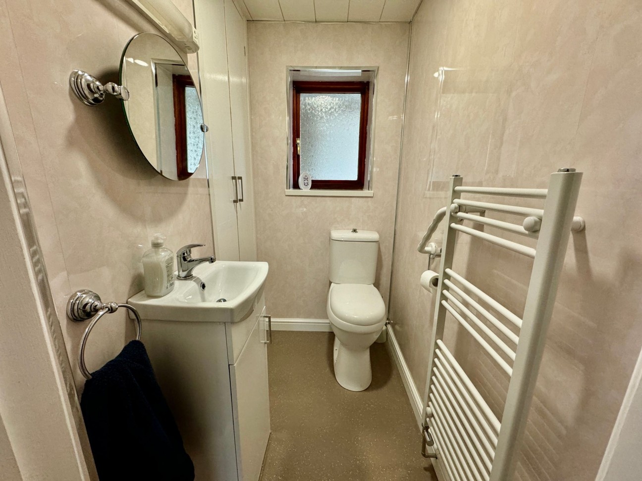 Pentwyn Road, Crumlin, NP11