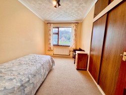 Pentwyn Road, Crumlin, NP11