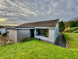 Pentwyn Road, Crumlin, NP11