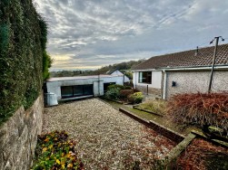 Pentwyn Road, Crumlin, NP11