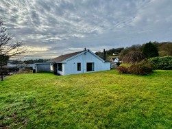 Pentwyn Road, Crumlin, NP11