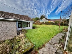 Pentwyn Road, Crumlin, NP11
