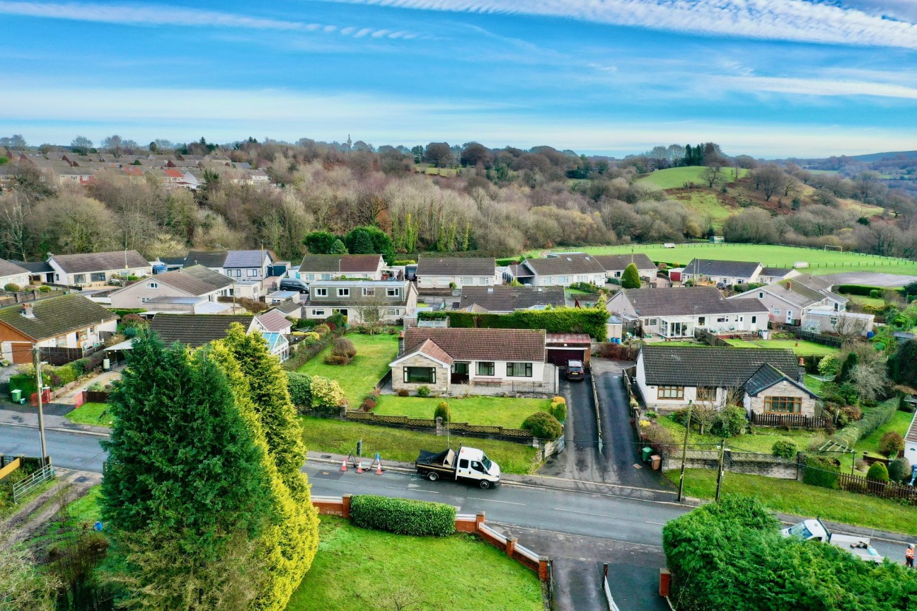 Pentwyn Road, Crumlin, NP11