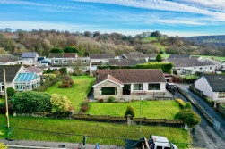 Pentwyn Road, Crumlin, NP11