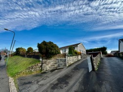 Pentwyn Road, Crumlin, NP11