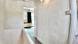 Edwards Terrace, Newbridge, NP11