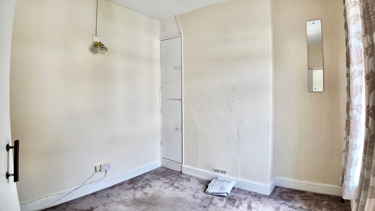 Edwards Terrace, Newbridge, NP11