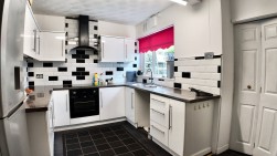 Edwards Terrace, Newbridge, NP11