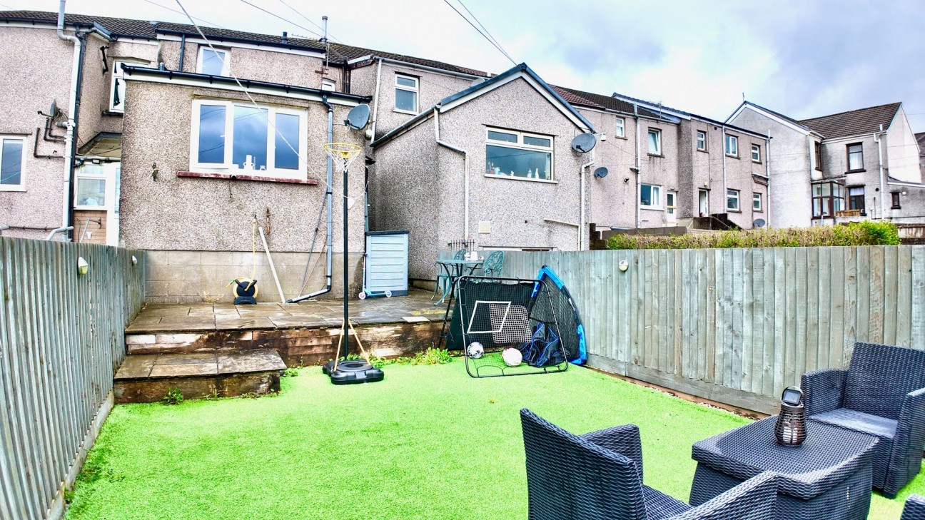 Park Place, Bargoed, CF81