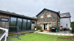 Mill Road, Deri, CF81