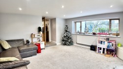 Mill Road, Deri, CF81